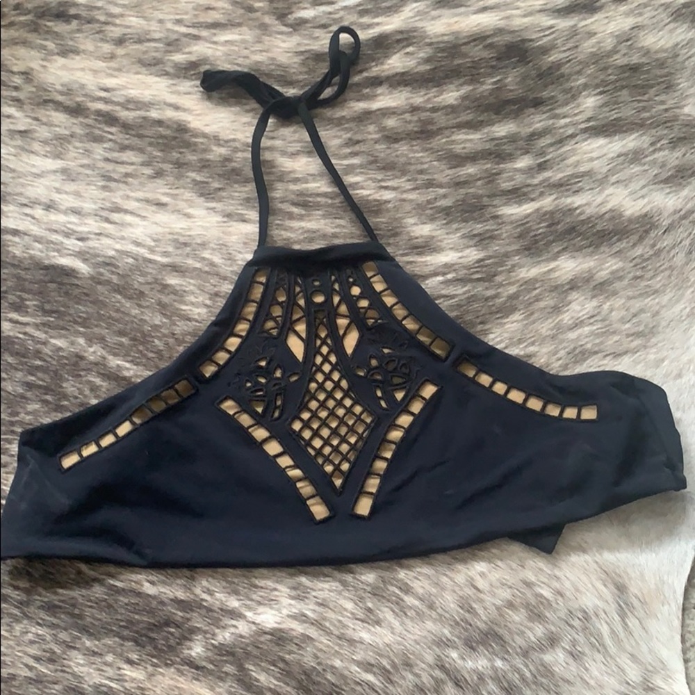Halter bikini top